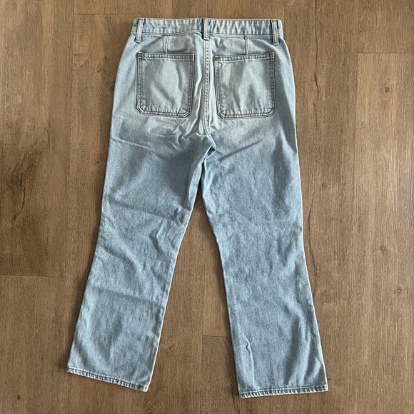Khaite Rachel Patch Pocket Flare Jeans - Light Blue
Denim Austin - Size 28 - Picture 6 of 13